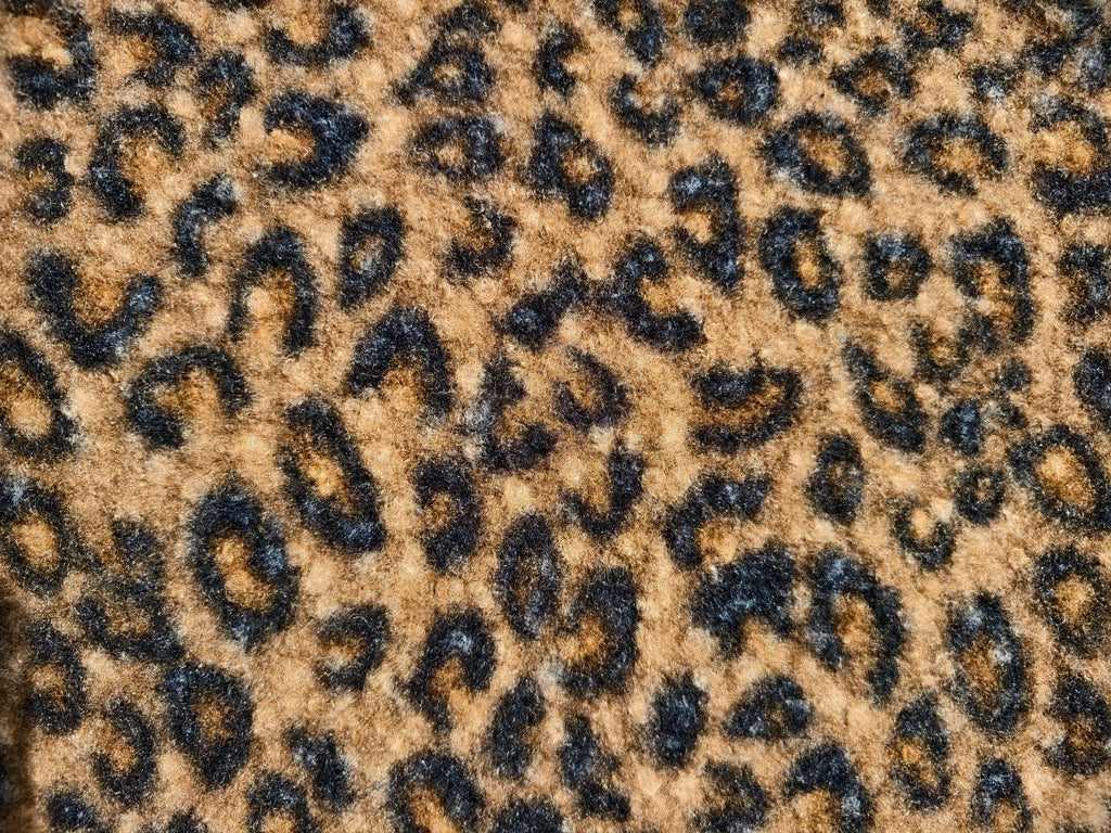 Maille bouclée imprimée léopard en polyester – M93678