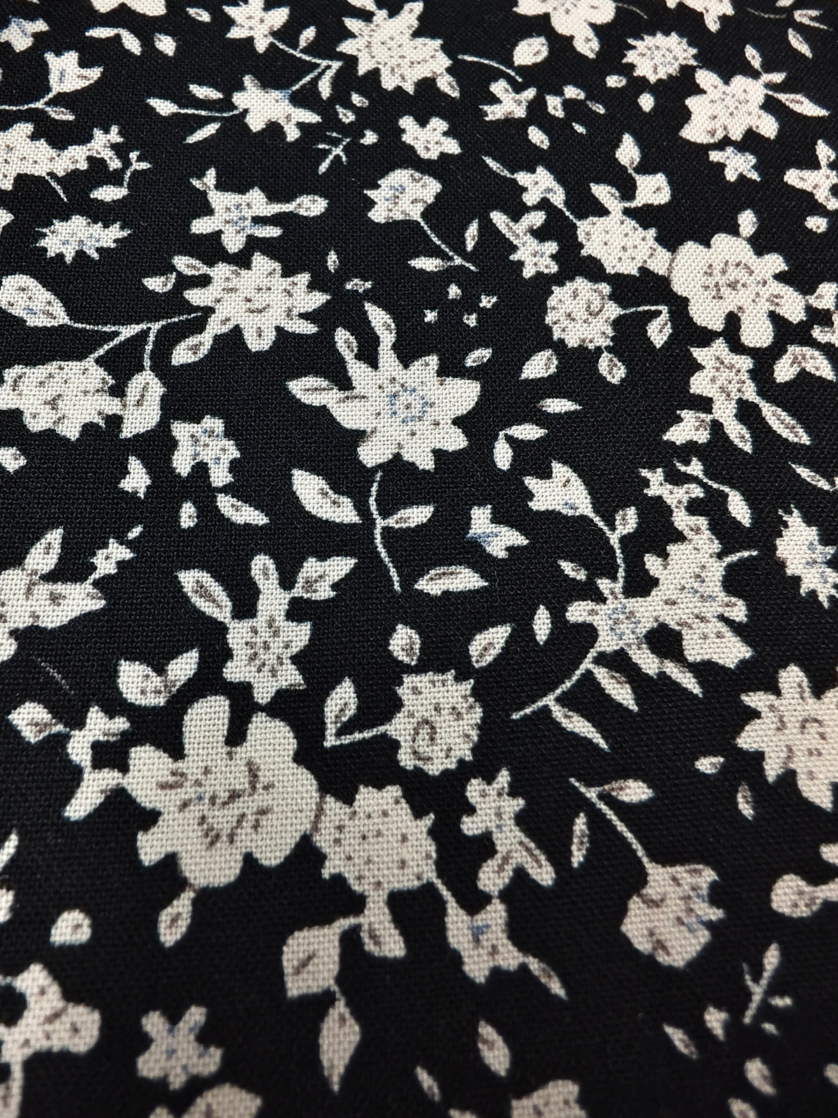 Tissu imprimé 100% viscose – M93847