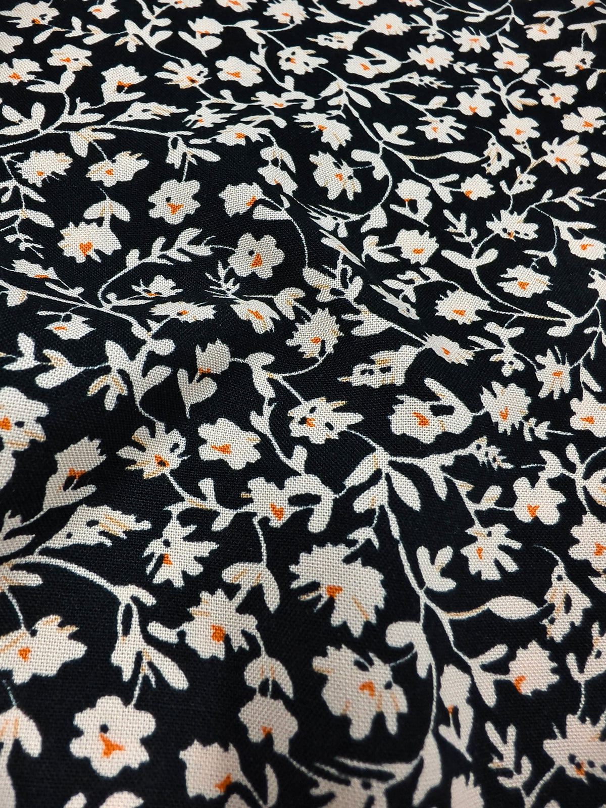 100% Viscose Printed Fabric – M93847