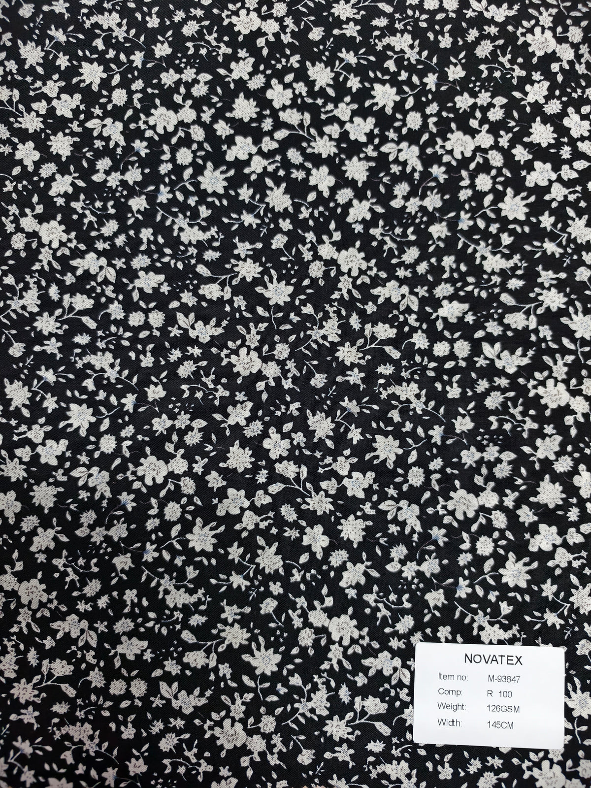 100% Viscose Printed Fabric – M93847