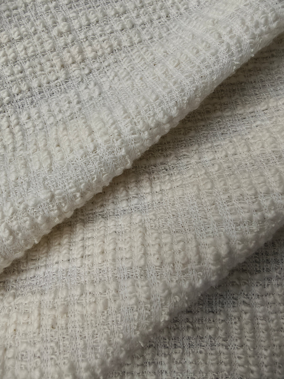 Maille texturée style tweed en coton et polyester – M93557