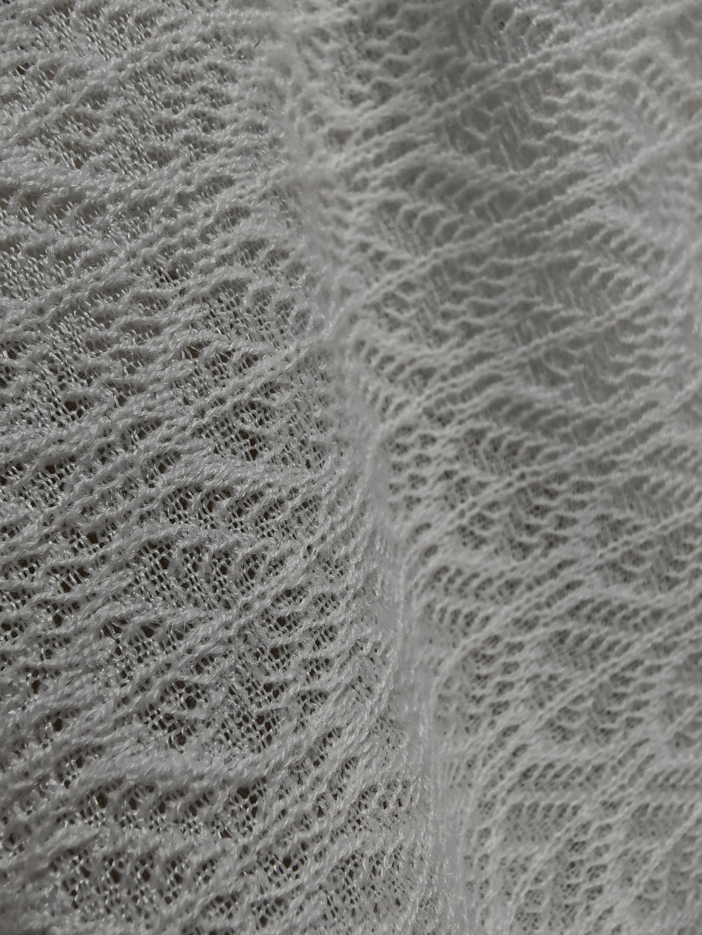 Maille jacquard en polyester, viscose et élasthanne – M93633
