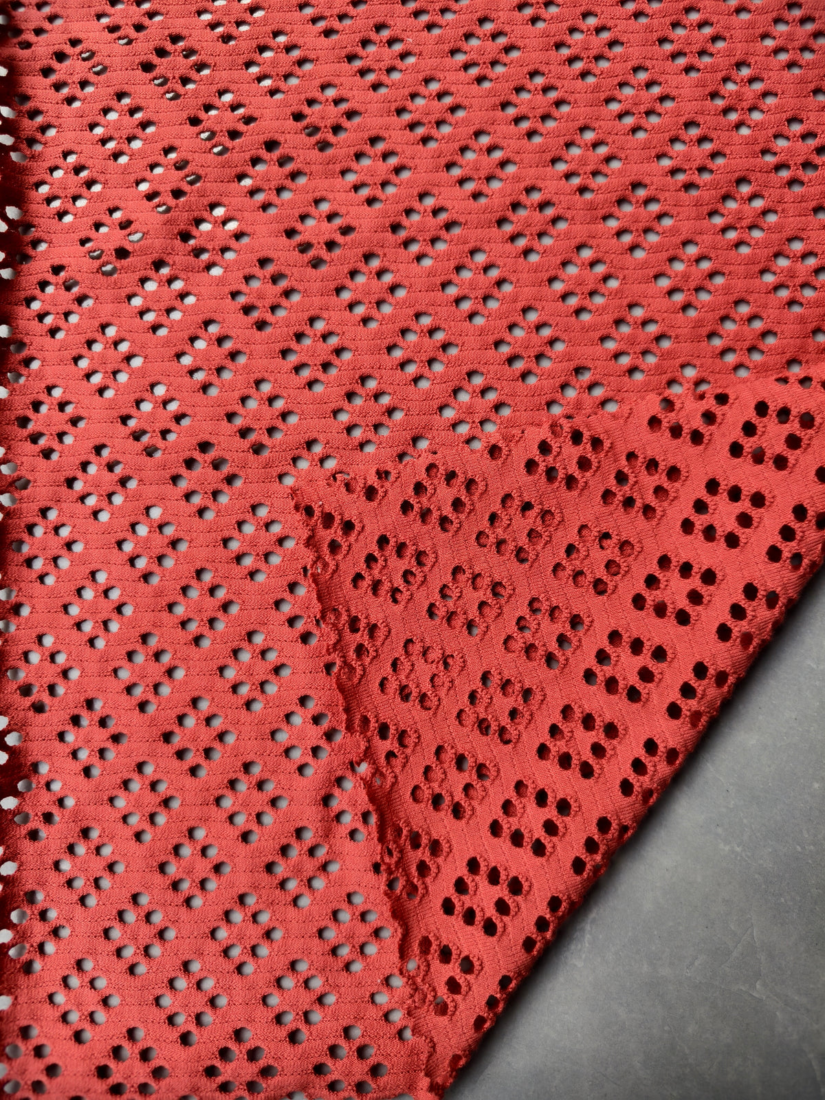 Cotton and elastane openwork knit – M93849