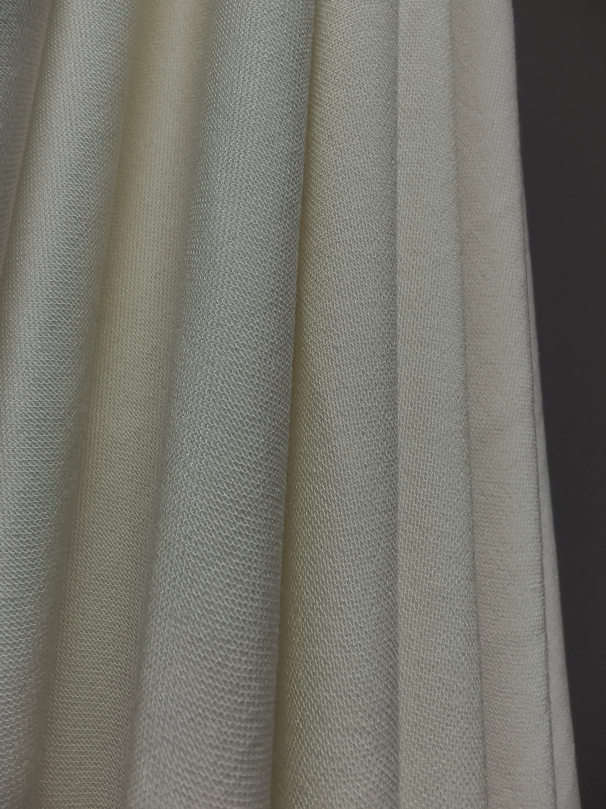 Maille sergée double face en viscose, polyester et élasthanne – M93574