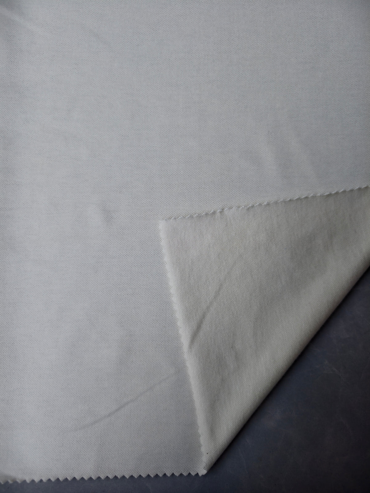 Double-sided viscose, polyester, and elastane twill knit – M93574