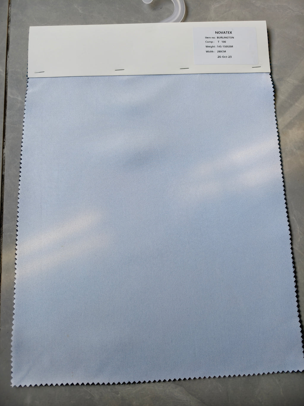 Tissu Burlington grande largeur – 100 % polyester – 280 cm – 150 g/m²