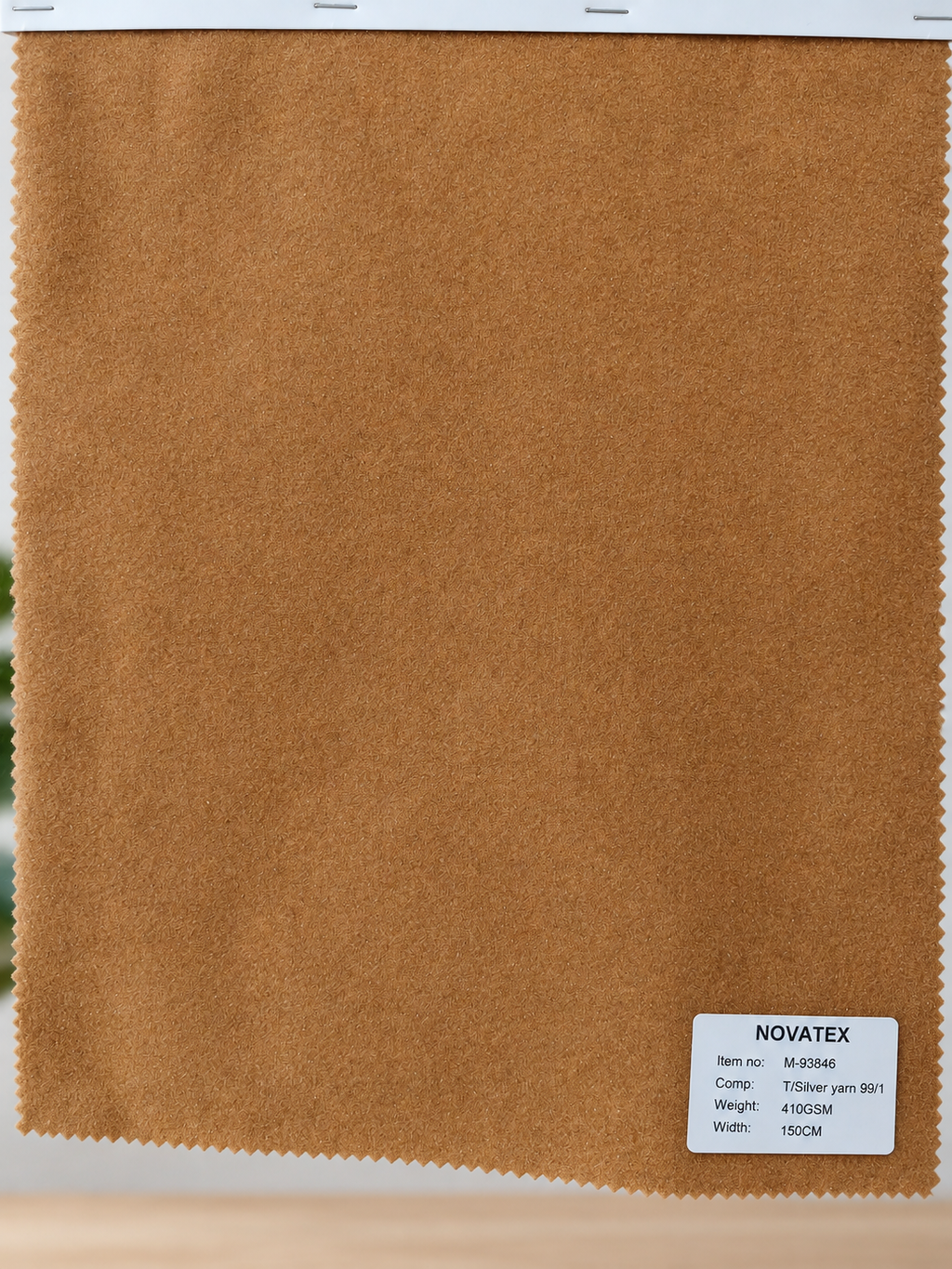 Maille grattée structurée avec fil métallisé – M93846