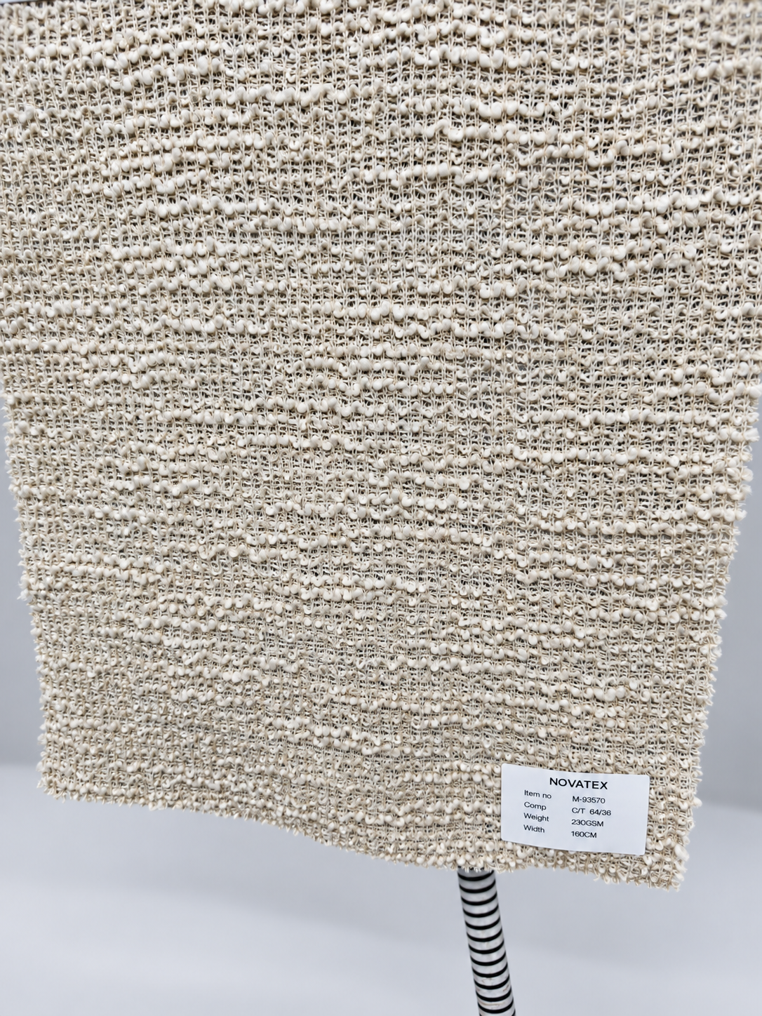 Maille texturée effet tweed en coton et polyester – M93570