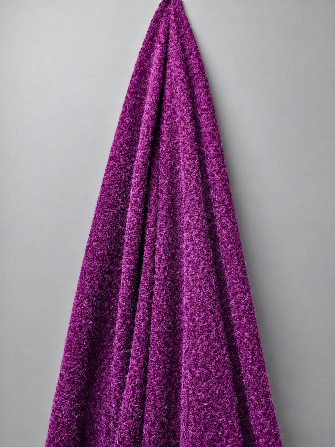 Maille bouclée effet lainage en polyester – M93547